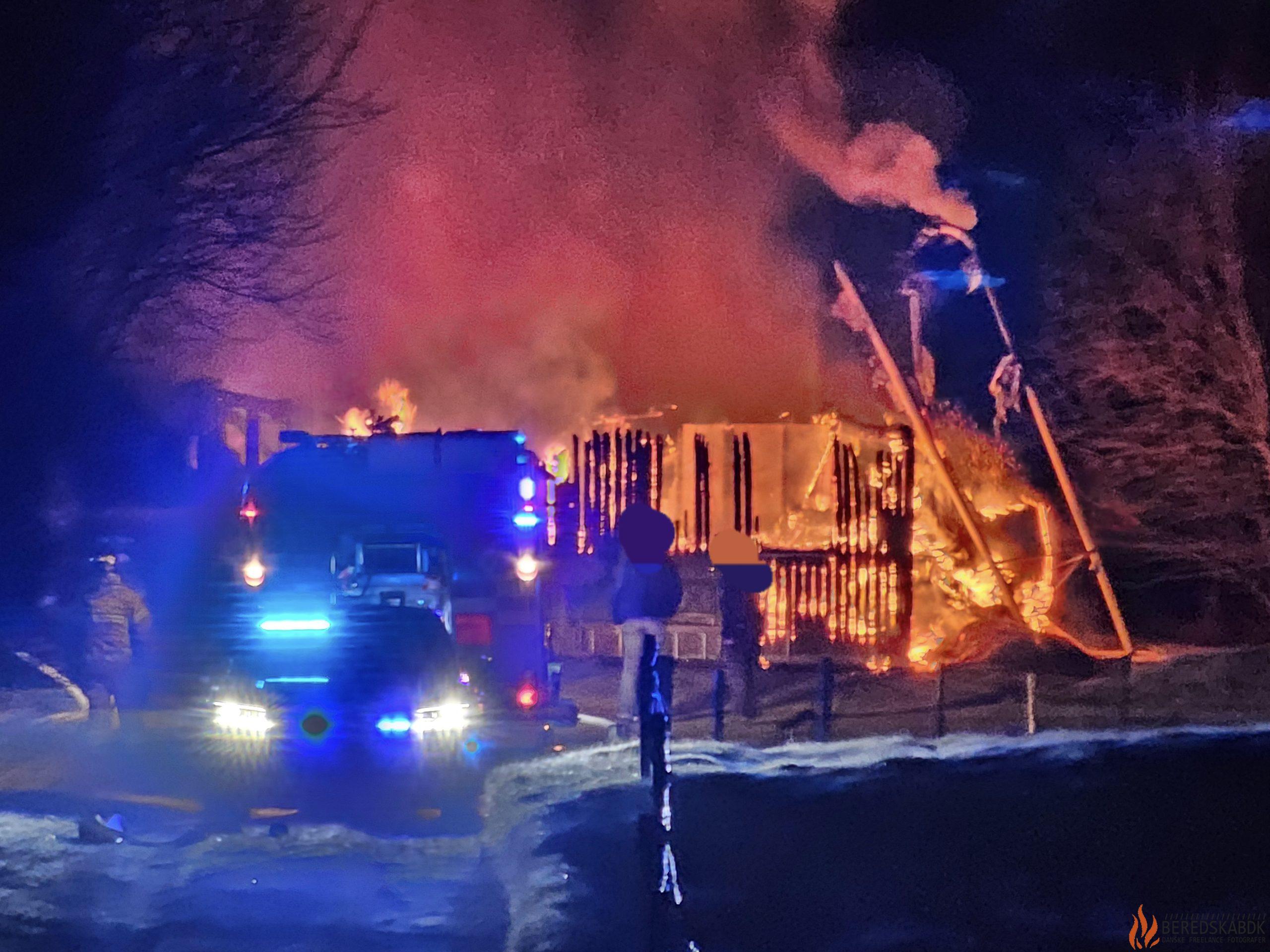 21/03-23 Voldsom brand på sudkærvej ved Østbirk