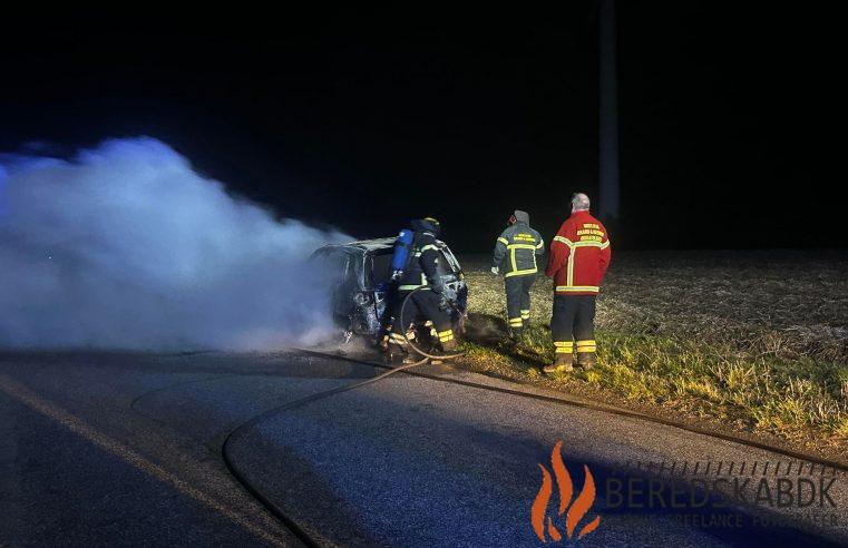02/01-24 Bjerringbro: Bil totalt udbrændt