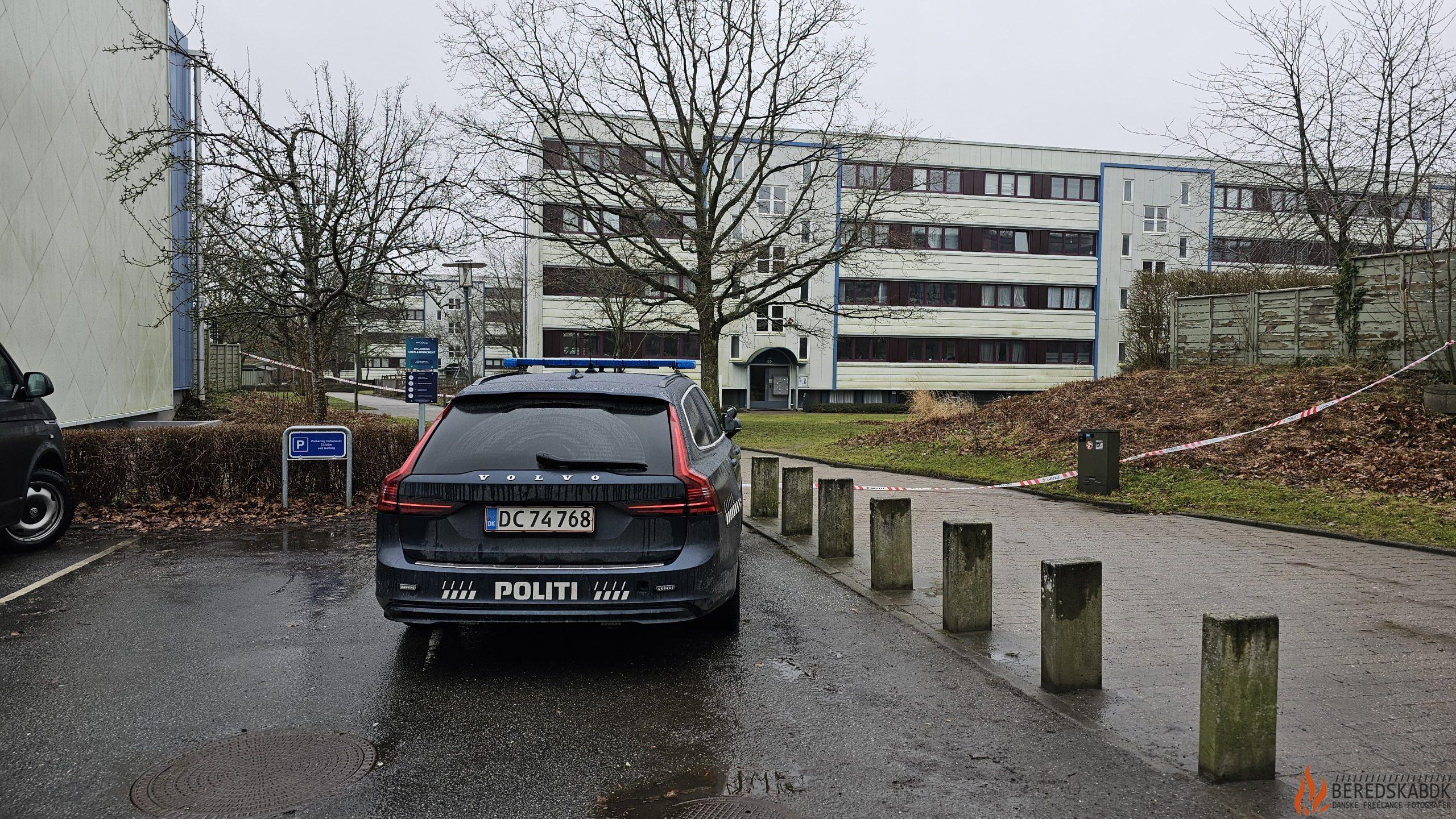 02/02-24 Politiet til stede på Elstedhøj i Lystrup