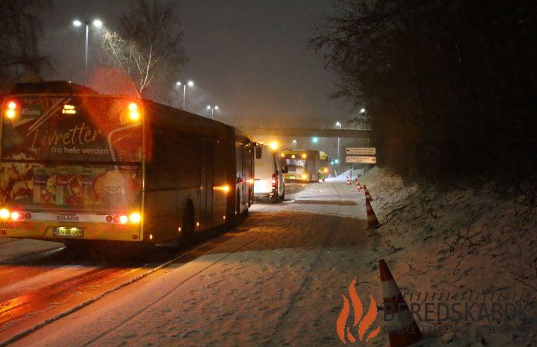 09/02-24 Busser i problemer grundet snevejr