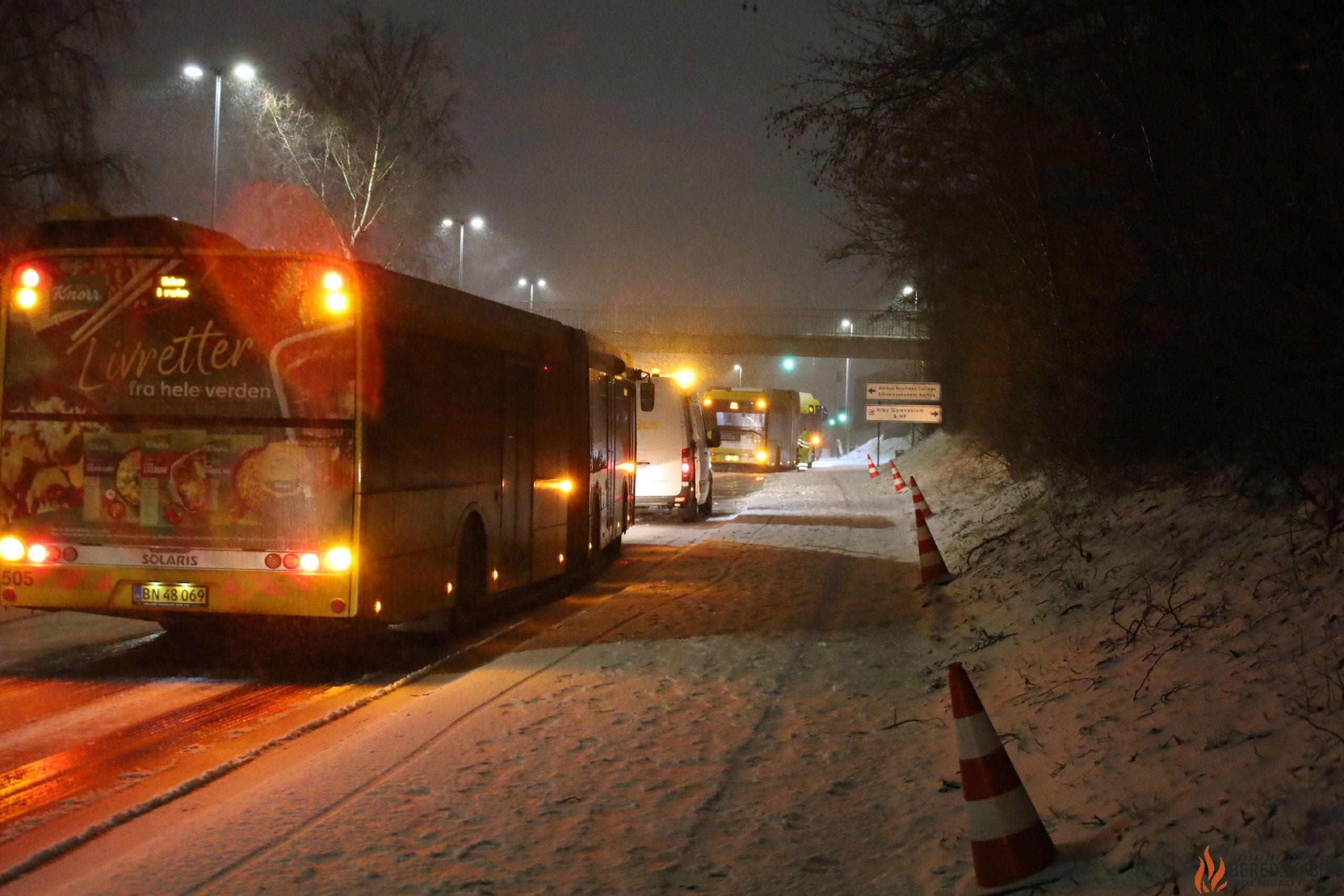 09/02-24 Busser i problemer grundet snevejr