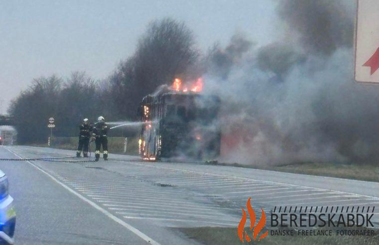 20-03-24 brand i Bus ved Assentoft