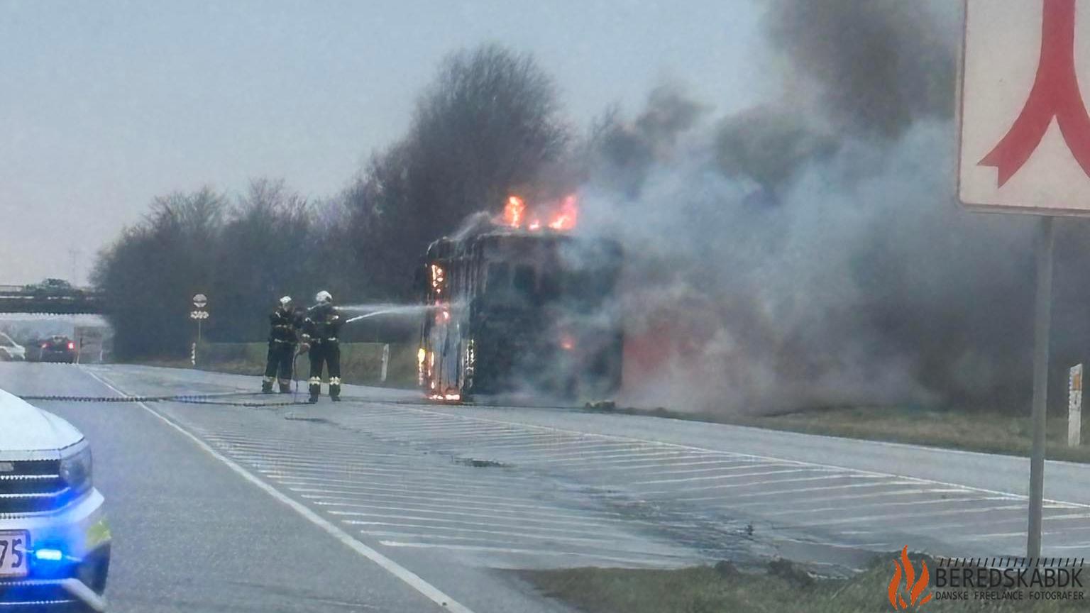 20-03-24 brand i Bus ved Assentoft