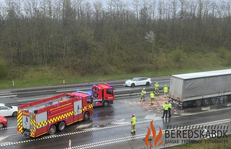 23/04-24 Aarhus: Lastbiler i uheld på E45
