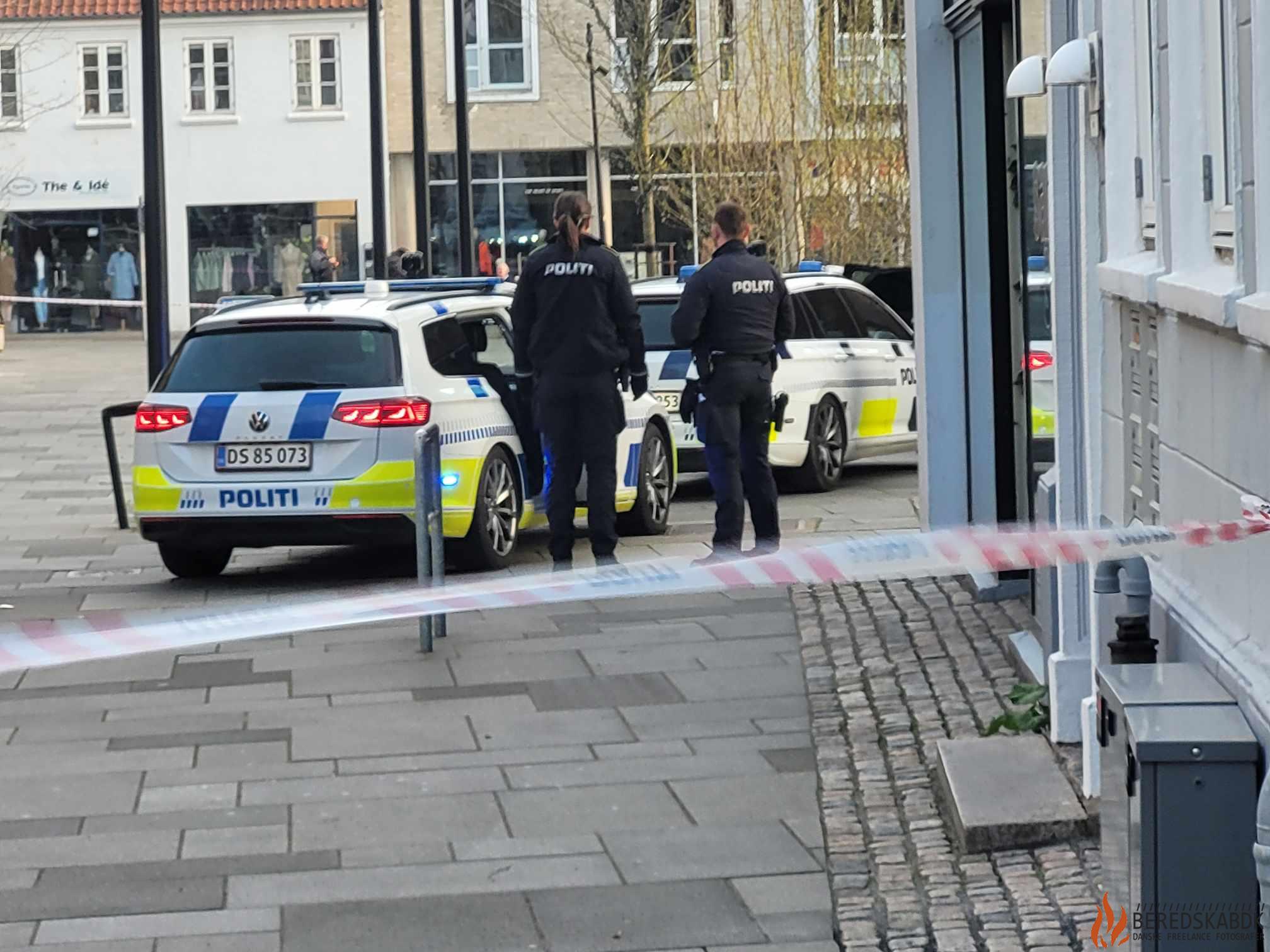 10-04-24 politiet er pt tilstede på gågaden i Horsens