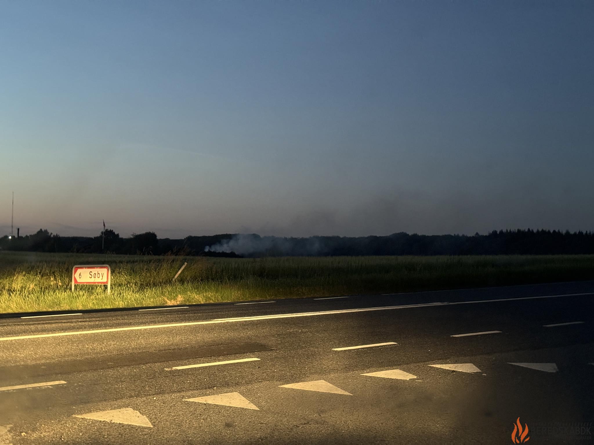 23/06-24 Hornslet: Brandvæsen til stede ved bål