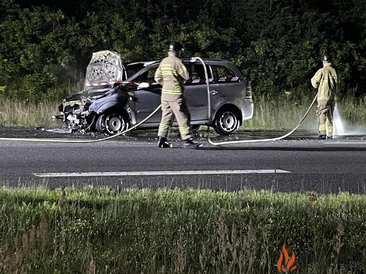 01/07-24 Horsens: Bilbrand på landevej