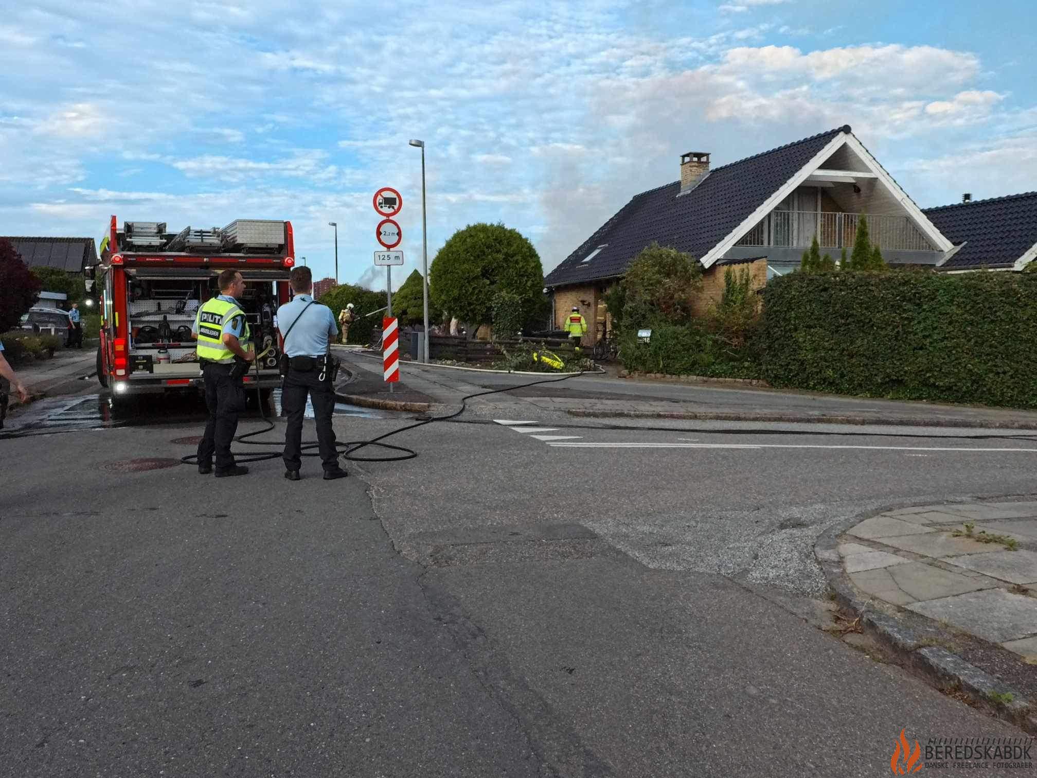 29/07-24 Aarhus: Brand i hus i Viby