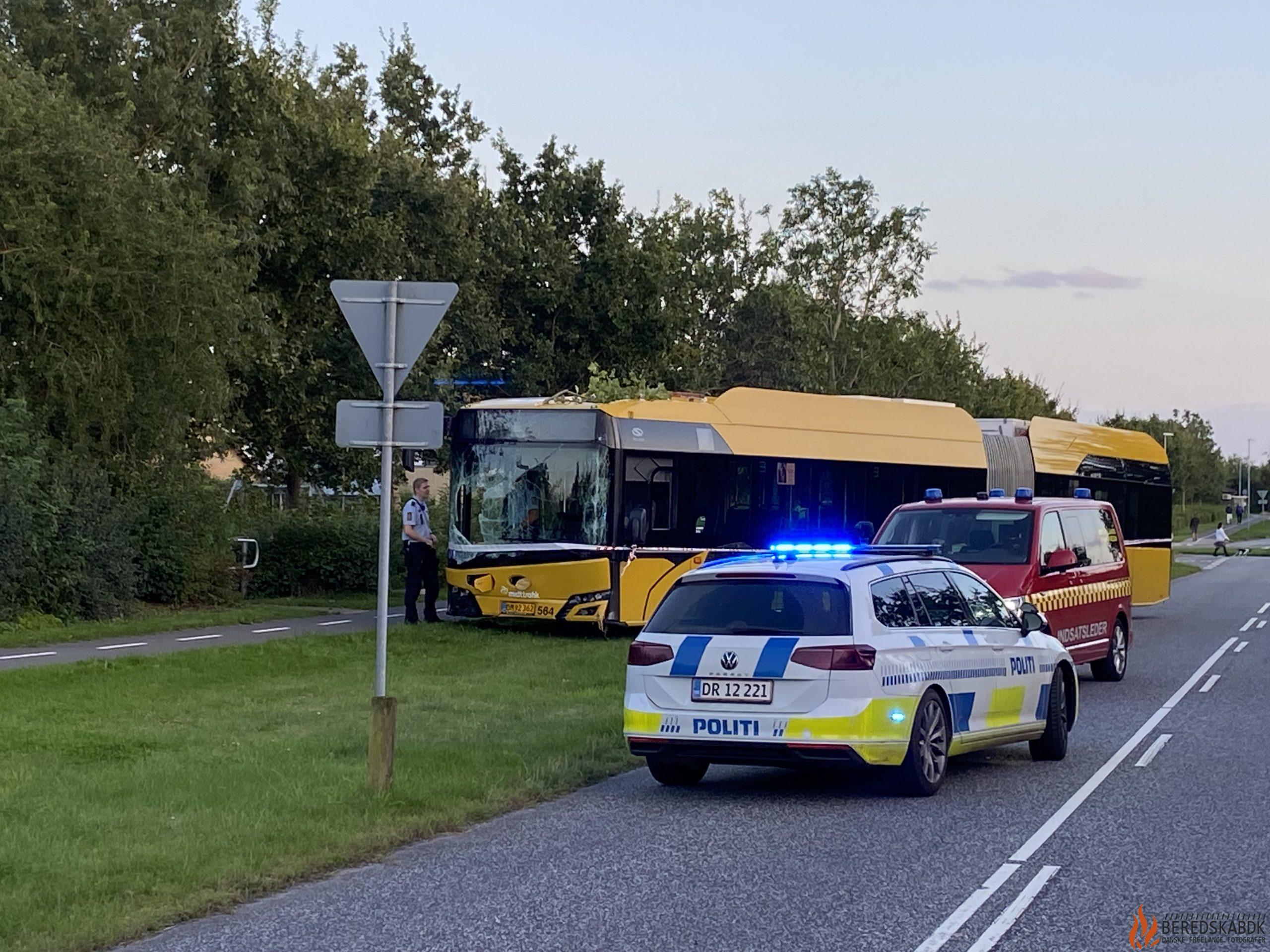 25/8-24 Uheld med bus i Harlev