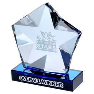 CLEAR GLASS PENTAGON PLAQUE WITH STAR DETAIL ON BLACK/BLUE BASE - 6.5in