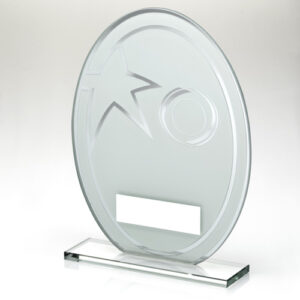 WHITE/SILVER PRINTED GLASS OVAL AND WREATH DESIGN WITH PLATE (1in CEN) - 8in