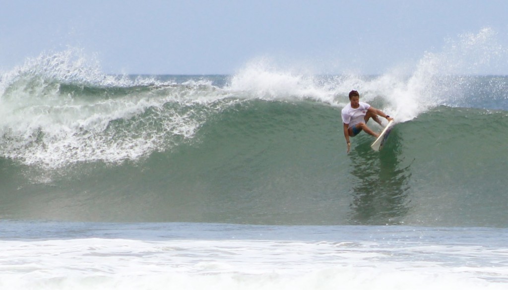 A Complete Guide to Surfing Tamarindo in Costa Rica | Best Surf Destinations