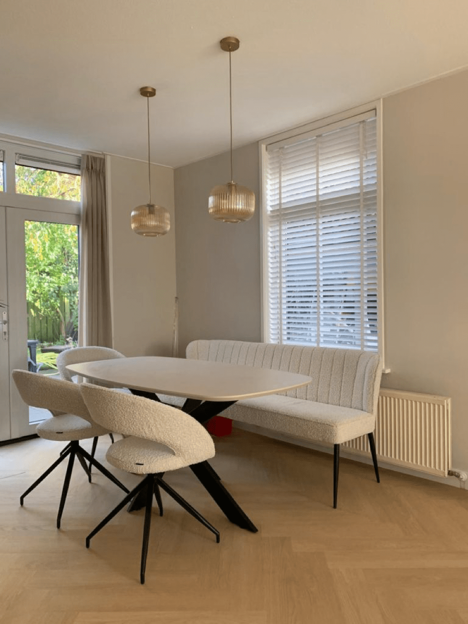 Goedkope design eettafels, Design meubels Nederland