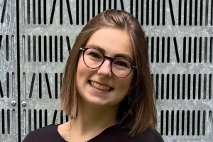 Matilde Årgang '99 Instruktør i Step, StramOp, Mave-Baller-Lår, DanceFit træning fitness låsby