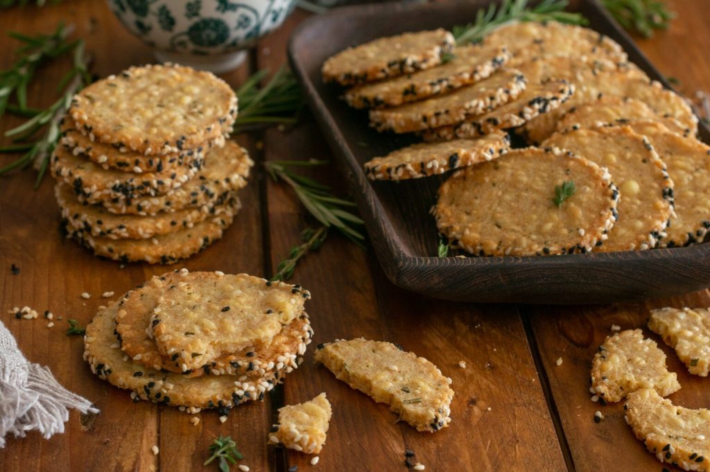 Crackers with cheese and herbs