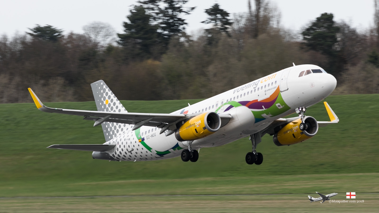 EC-MOG A320 VUELING