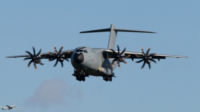 ZM415-A400-RAF-2-1