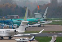Birmingham Airport Movements 01/12/2022