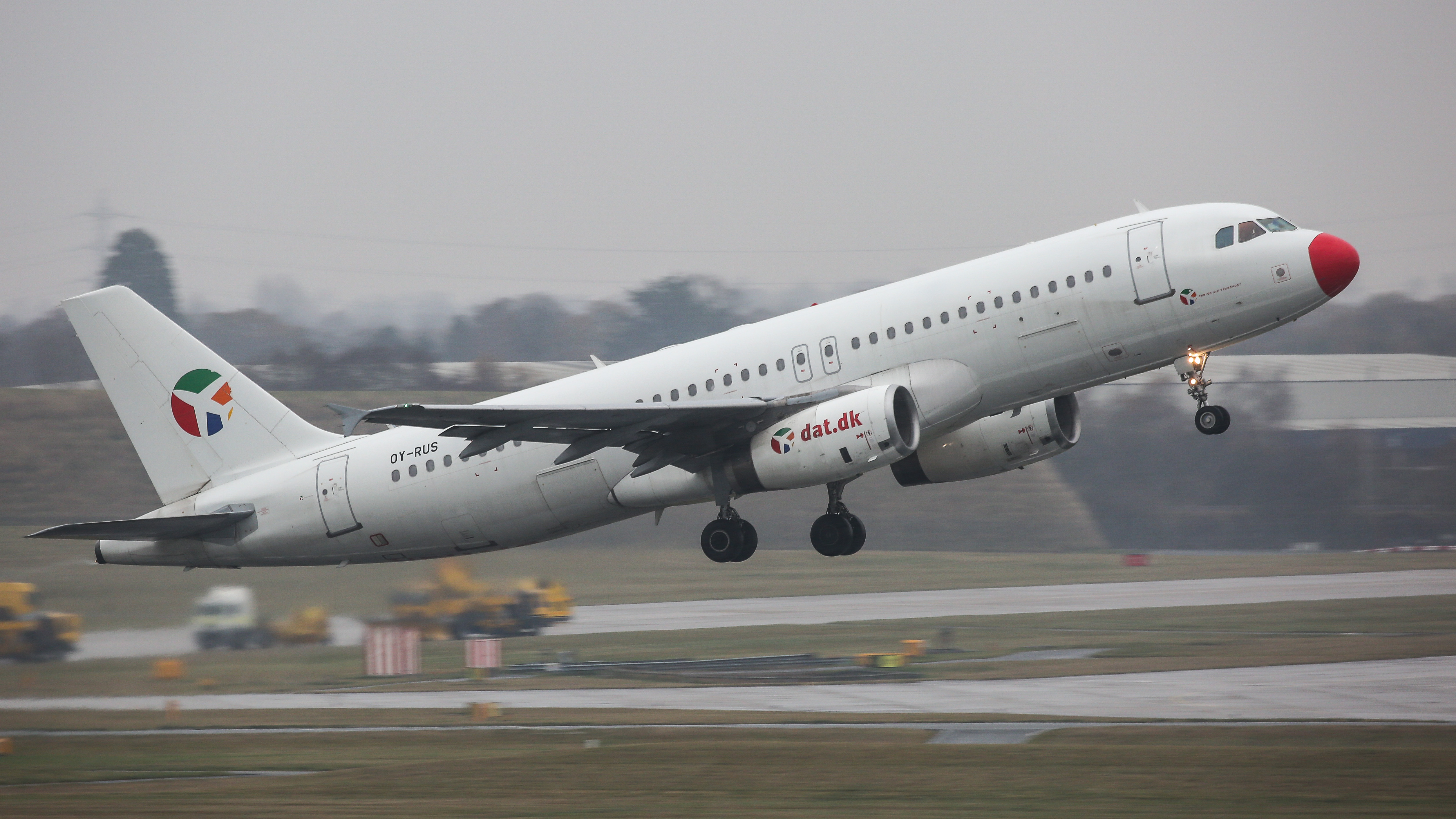 Danish Air Transport A320 OY-RUS ops for SAS - The Alternative BHX website