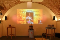 Anzapftraining für die Bayerische Bierkönigin im Mühlfeldbräu in Bad Tölz 2023
