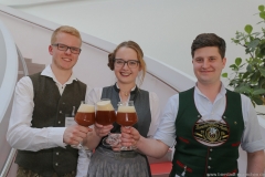 Cornelius Drescher, Theresa Seidl und Florian Patzek (von li. nach re.), Brauermeisterschaft in der Berufsschule für Braugewerbe in München 2019