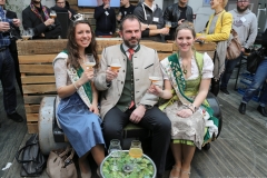 Kathi Maier, Helmut Erdmann, Maria Kirzinger (von li. nach re.), Braukunst Live im MVG-Museum in München 2019