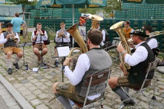 Biergarten Musi, 18 Jahre Giesinger Bräu mit Prachtgespann vom Werk 2 in Milbertshofen nach Giesing 2023