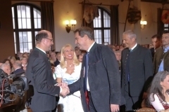 Albert Füracker, Karin Baumüller-Söder, Markus Söder (von li. nach re.), Maibockanstich im Hofbräuhaus in München 2019