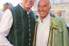 Dieter Reiter und Günter Steinberg (re.), Münchner Brauertag am Odeonsplatz in München am 29.6.2019