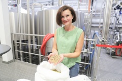 Marta Girg. Erster  Einblick in die neue Brauerei vom Haderner Bräu in München 2023