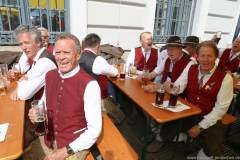 Sängerkreis Ottobrunn, Tag des Bieres am Bierbrunnen Ecke Oskar-von-Miller-Straße/Briennerstraße in München 2019