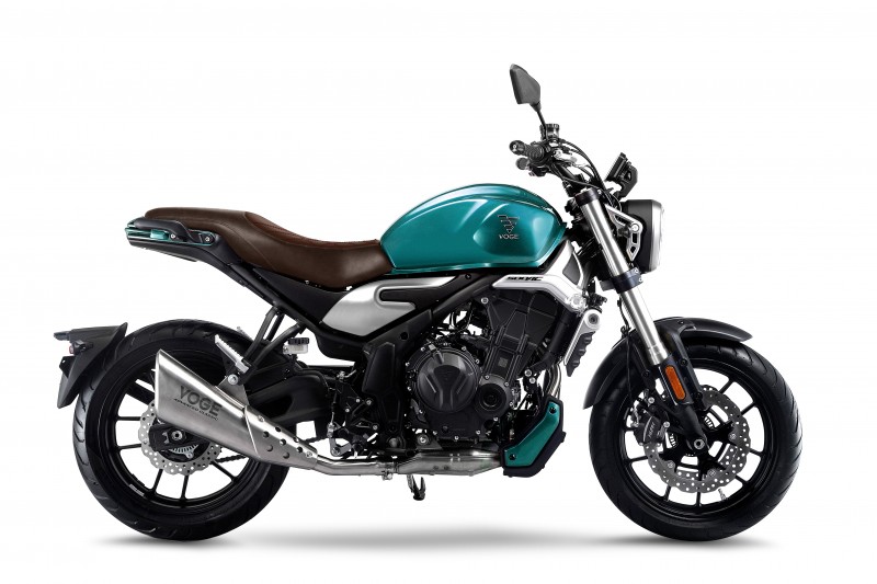 motocicleta-voge-500AC-azul