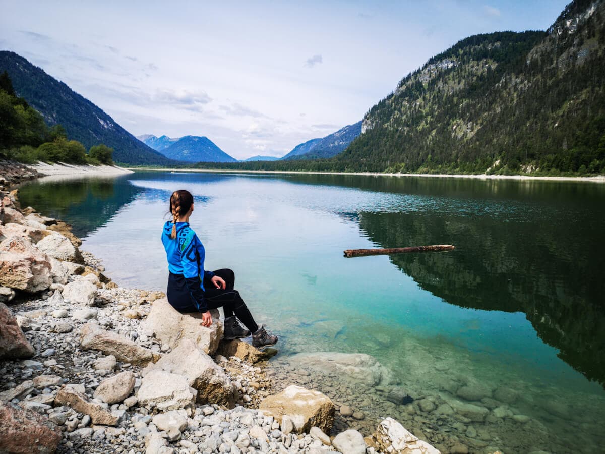 9-most-beautiful-lakes-near-munich-recommended-by-locals