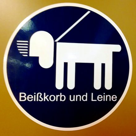 Beißkorb- und Leinenpflicht für Hunde in den Wiener U-Bahnen