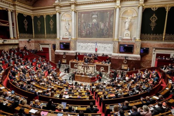 france_parliament2023