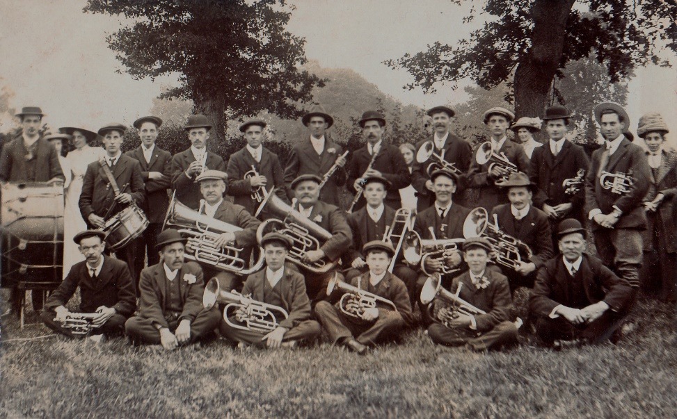C:\Documents and Settings\Chris\My Documents\My Pictures\Bishopstoke History Society\The Mount (66)\Temperance Society Band.jpg