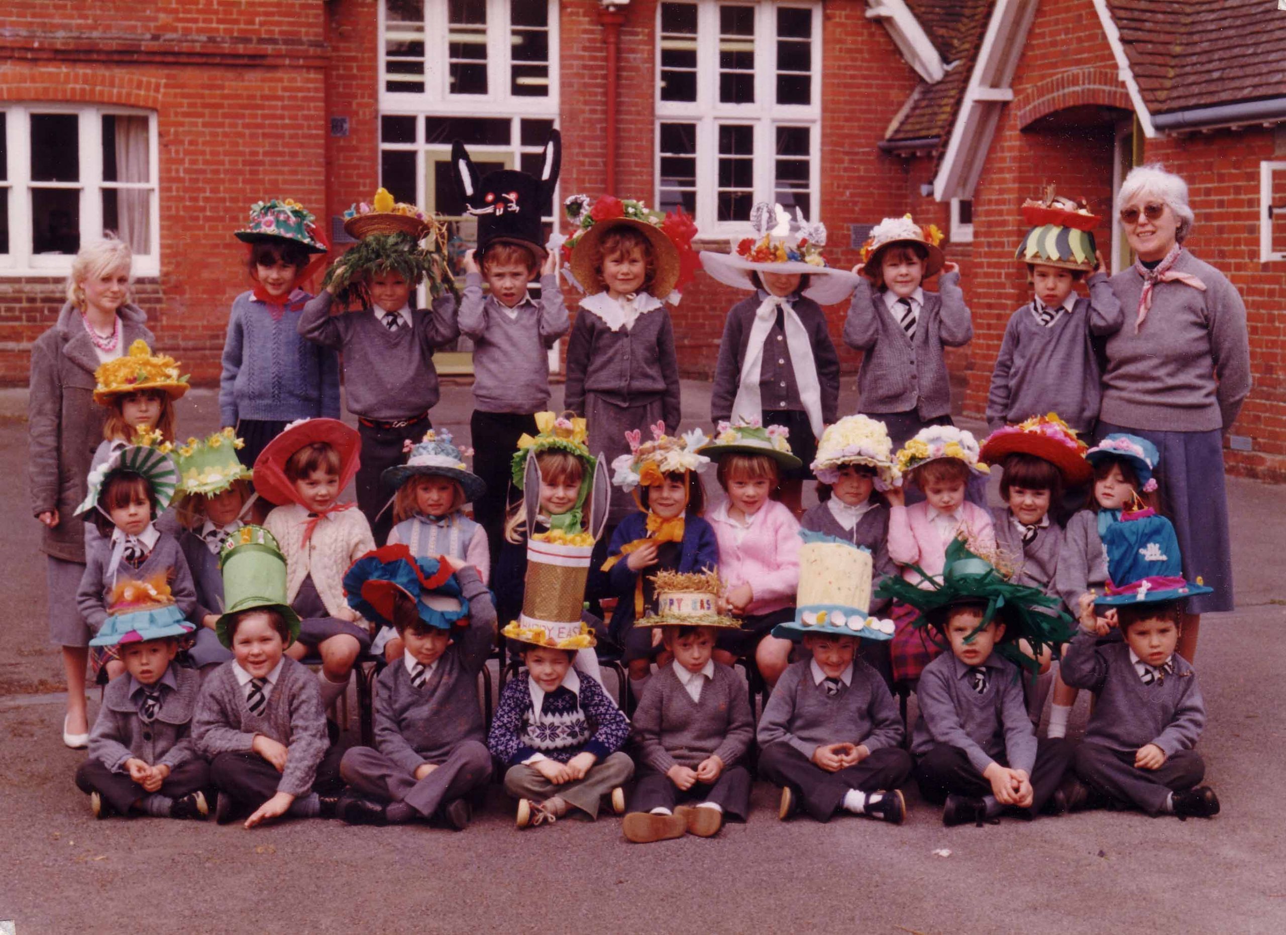 C:\Documents and Settings\Chris\My Documents\My Pictures\Humby Family Archive\Phil at Bishopstoke Infants School - Easter Bonnet Parade - early 1980's.jpg
