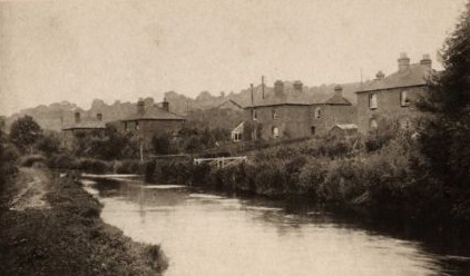 C:\Documents and Settings\Chris\My Documents\My Pictures\Bishopstoke History Society\River Itchen and Itchen Navigation (51)\Itchen Navigation - Shawford b.jpg