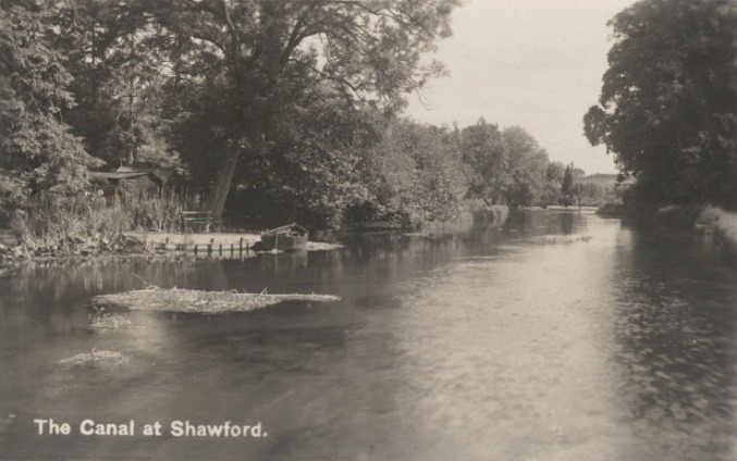C:\Documents and Settings\Chris\My Documents\My Pictures\Bishopstoke History Society\Graham Hill - Twyford et al\Print 496 - Shawford Canal b.jpg