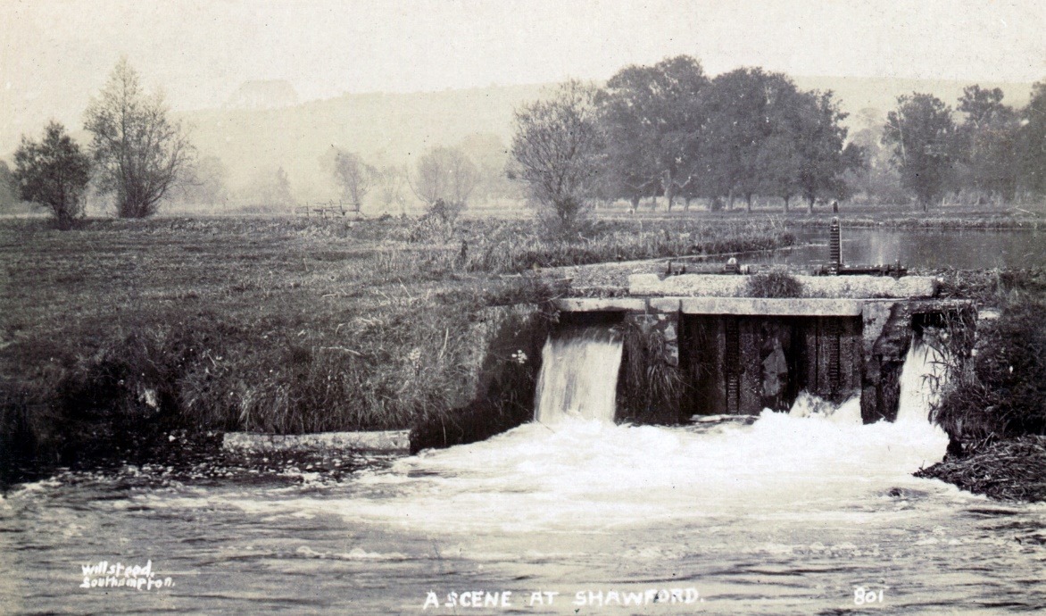 C:\Documents and Settings\Chris\My Documents\My Pictures\Bishopstoke History Society\Graham Hill - Twyford et al\Print 198 - Twyford Locks b.jpg