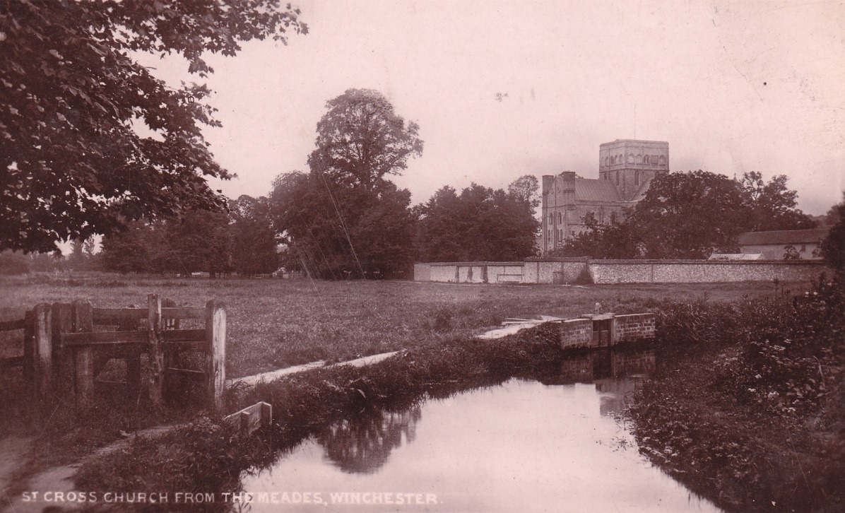 C:\Documents and Settings\Chris\My Documents\My Pictures\Bishopstoke Postcards\St Cross, Winchester 1.jpg