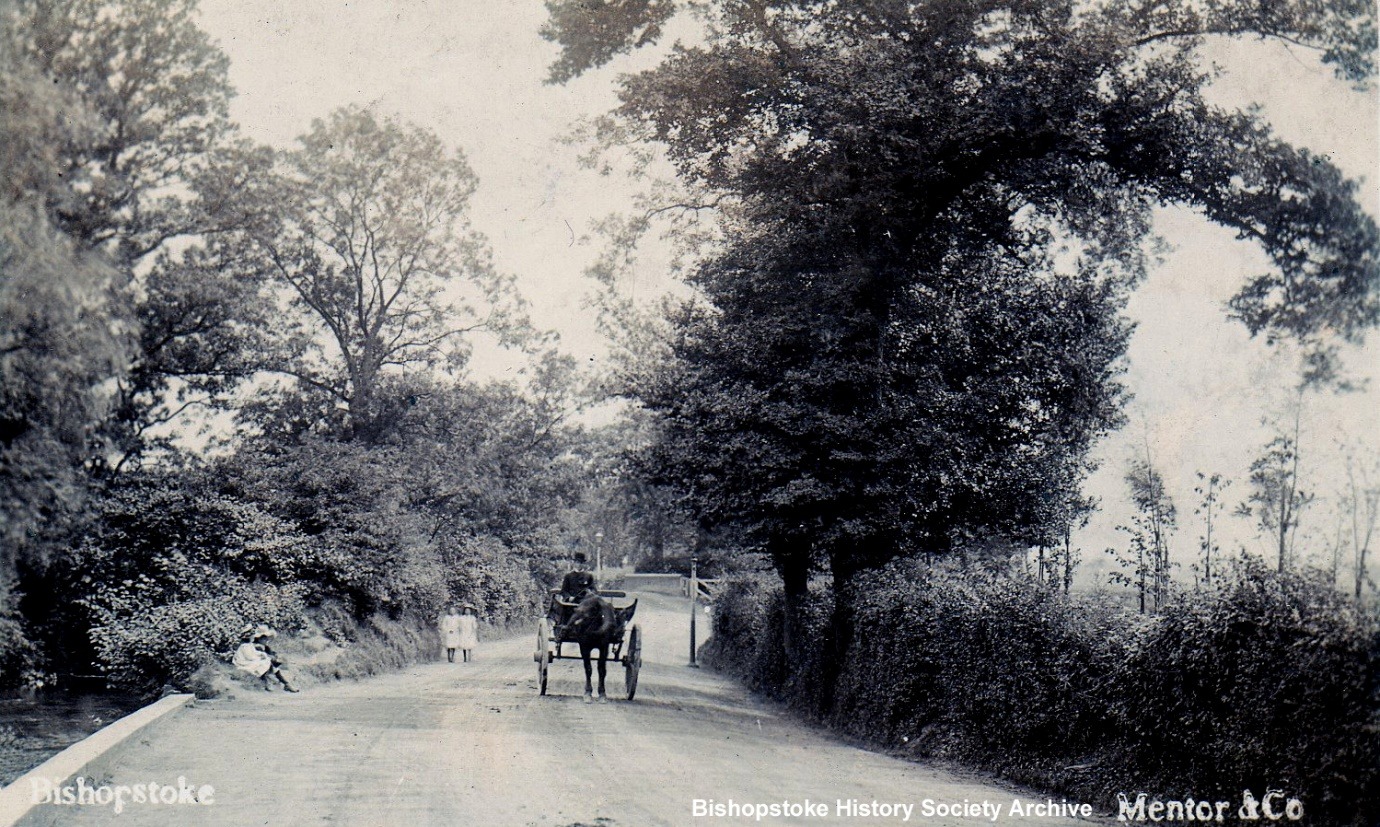 C:\Documents and Settings\Chris\My Documents\My Pictures\Bishopstoke History Society\Bob Winkworth collection\img553 b.jpg