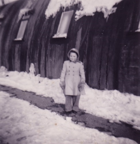 C:\Documents and Settings\chris\My Documents\My Pictures\Chamberlain Family Archive\Chamberlain Family Archive\Shirley at Velmore - Winter 1954.jpg