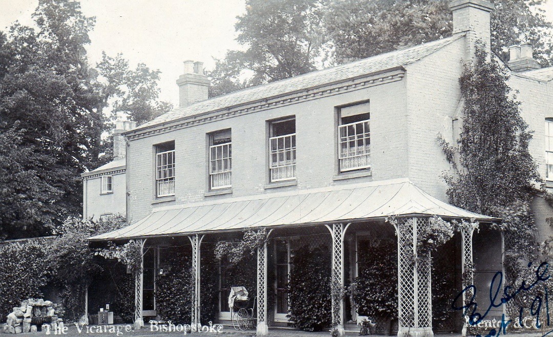 C:\Documents and Settings\Chris\My Documents\My Pictures\Bishopstoke History Society\Bob Winkworth collection\img569b.jpg