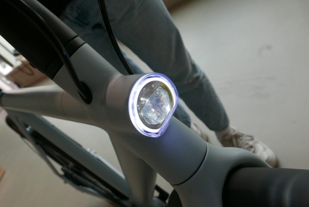 Integrated Front Light