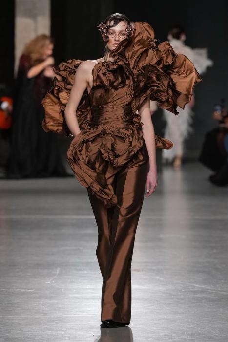 Paris Fashion Week Couture