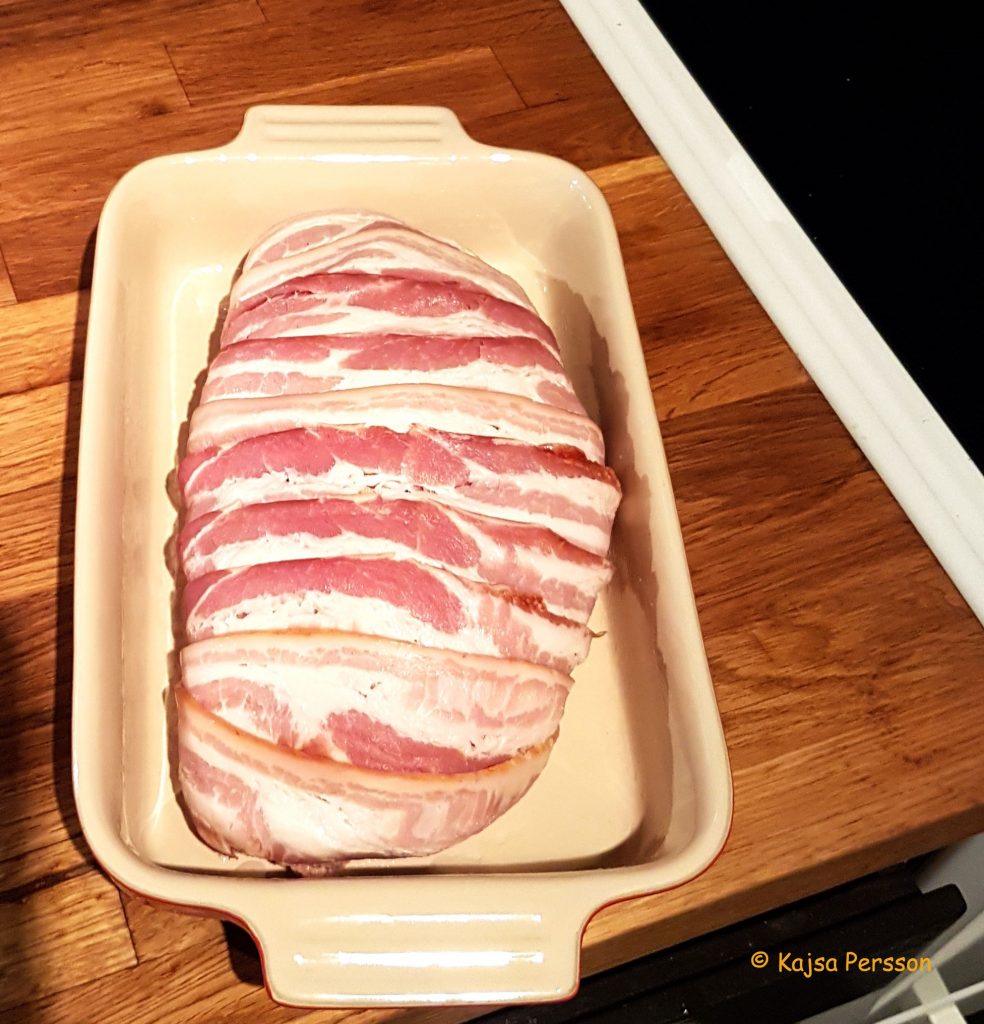 Bädda om köttfärslimpan med bacon