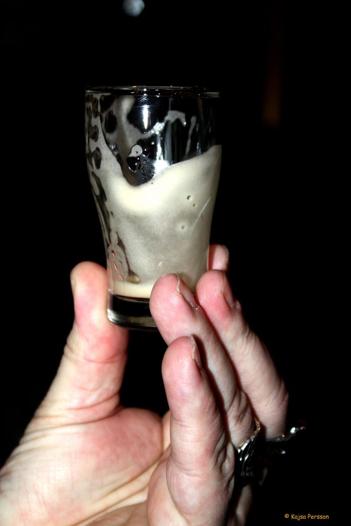 Det perfekta skummet på en Guinness