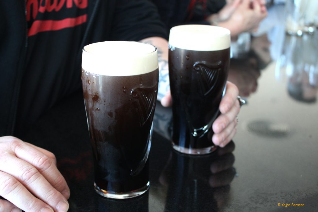 2 pints of Guinness