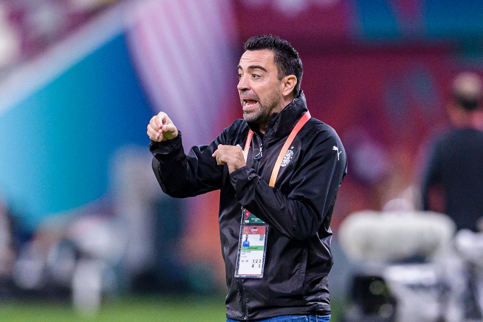 Xavi Hérnandez with Al-Sadd during a game against ES Tunis // MARCIO MACHADO/EURASIA IMAGES/GETTY IMAGES